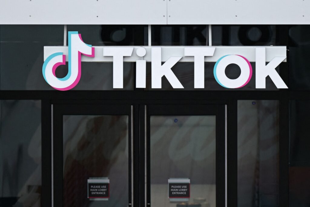 Indonesia Bans E-commerce Transactions on Social Media Platforms, Impacting TikTok's Expansion Plans