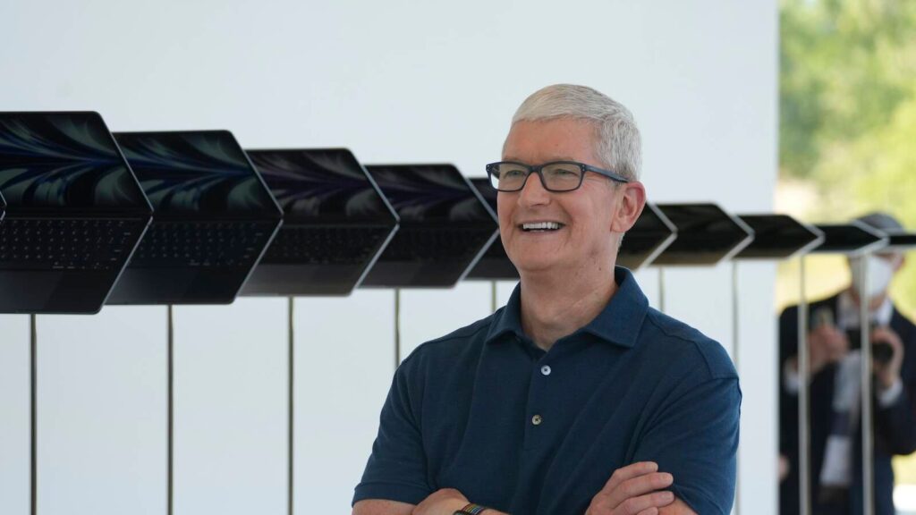 Apple defeats lawsuit claiming it overpaid CEO Tim Cook