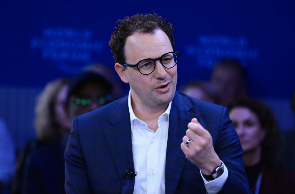 Anthropic and Samsung in Secret Talks to Build Next‑Gen AI Chips CEO of Anthropic - Dario Amodei - Getty Images